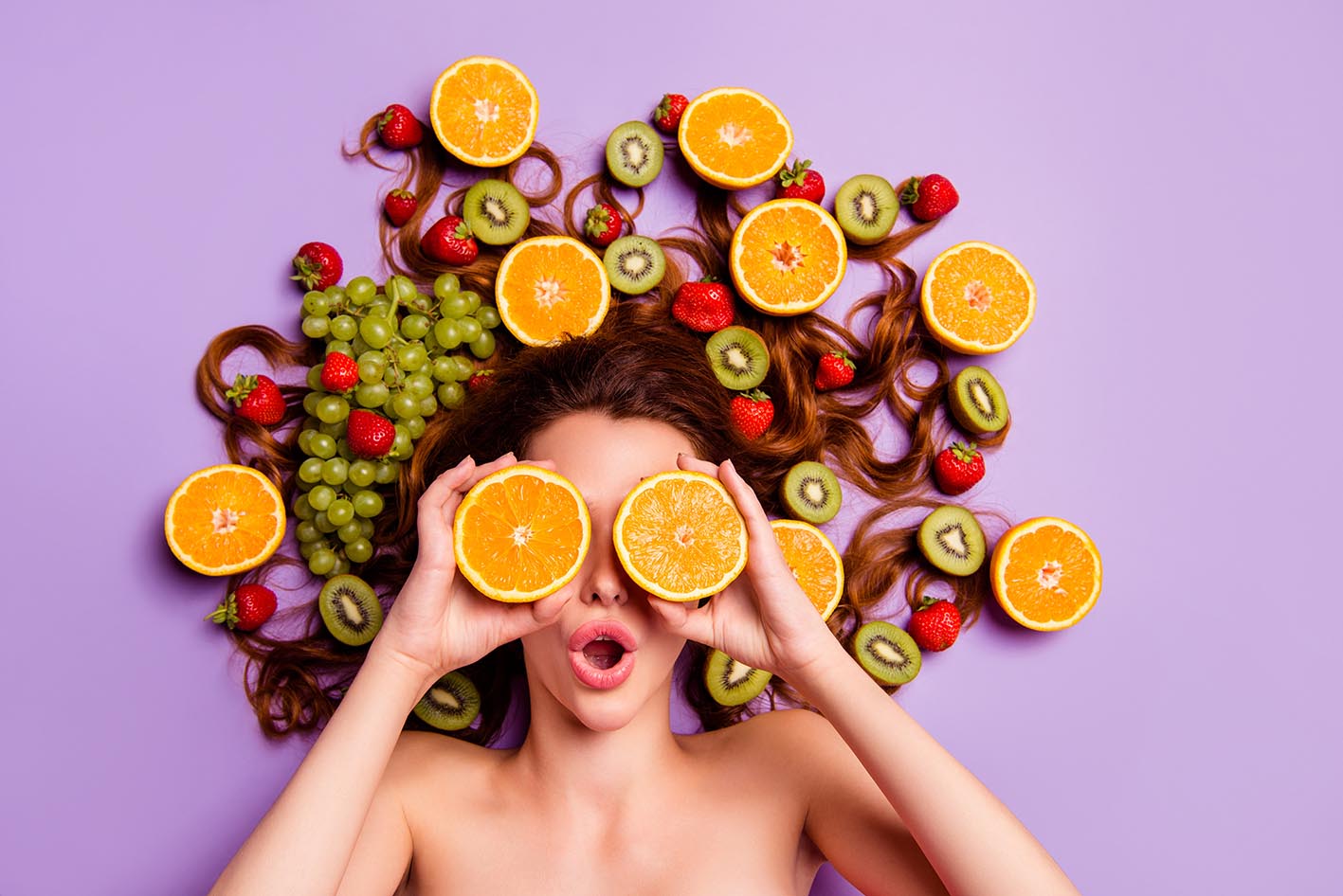 Γυναίκα με φρούτα