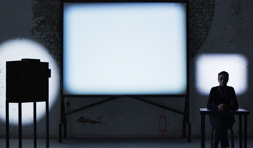 BOUCHRA KHALILI. ΦΑΝΟΙ ΚΑΙ ΤΥΠΟΓΡΑΦΟΙ