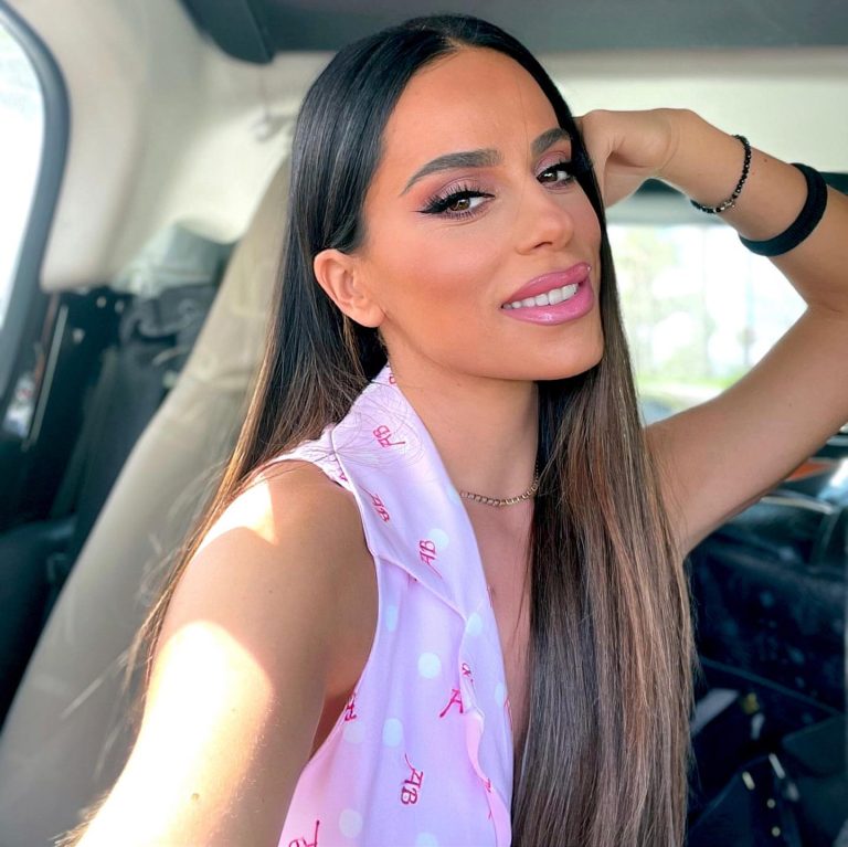 Μαρία Αντωνά