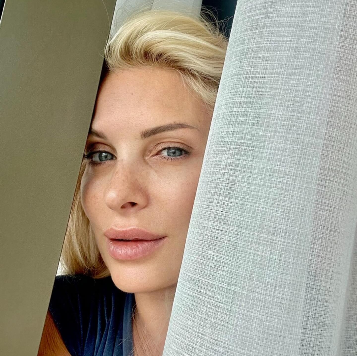 Η Ελένη Μενεγάκη χωρίς μακιγιάζ