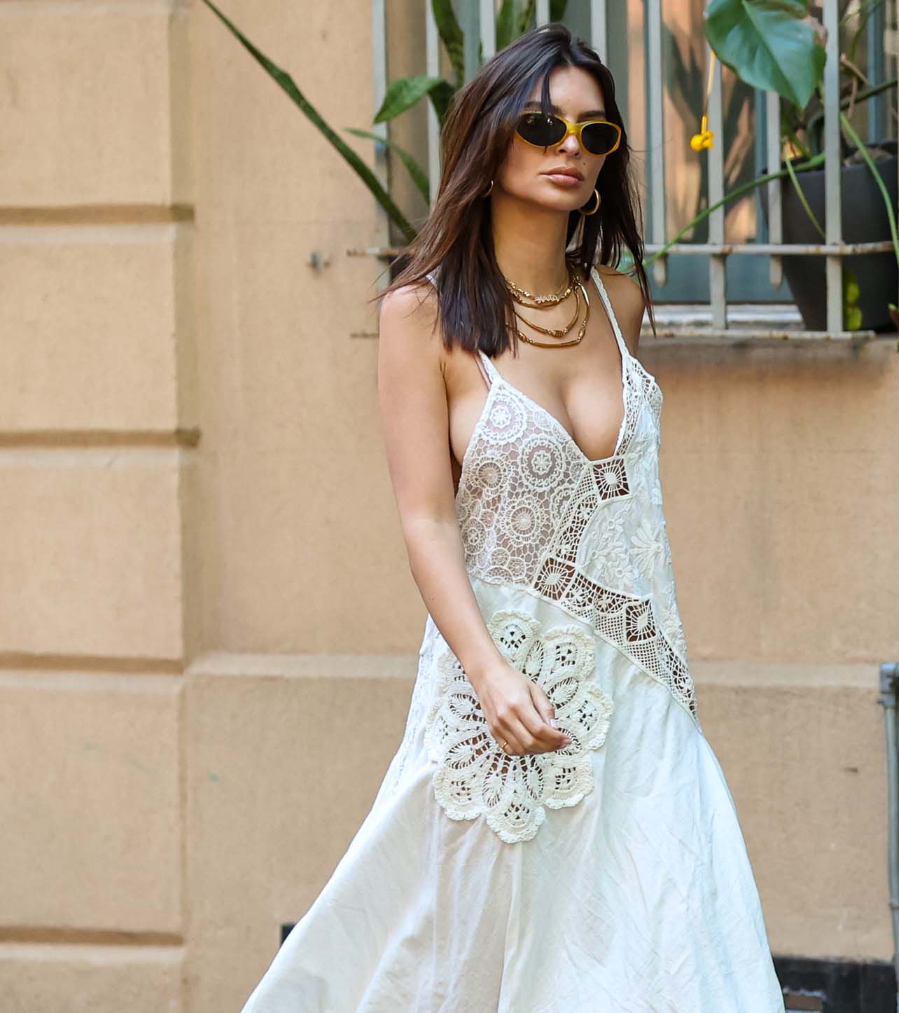 H Emily Ratajkowski στις 29 Μαΐου στη Νέα Υόρκη.