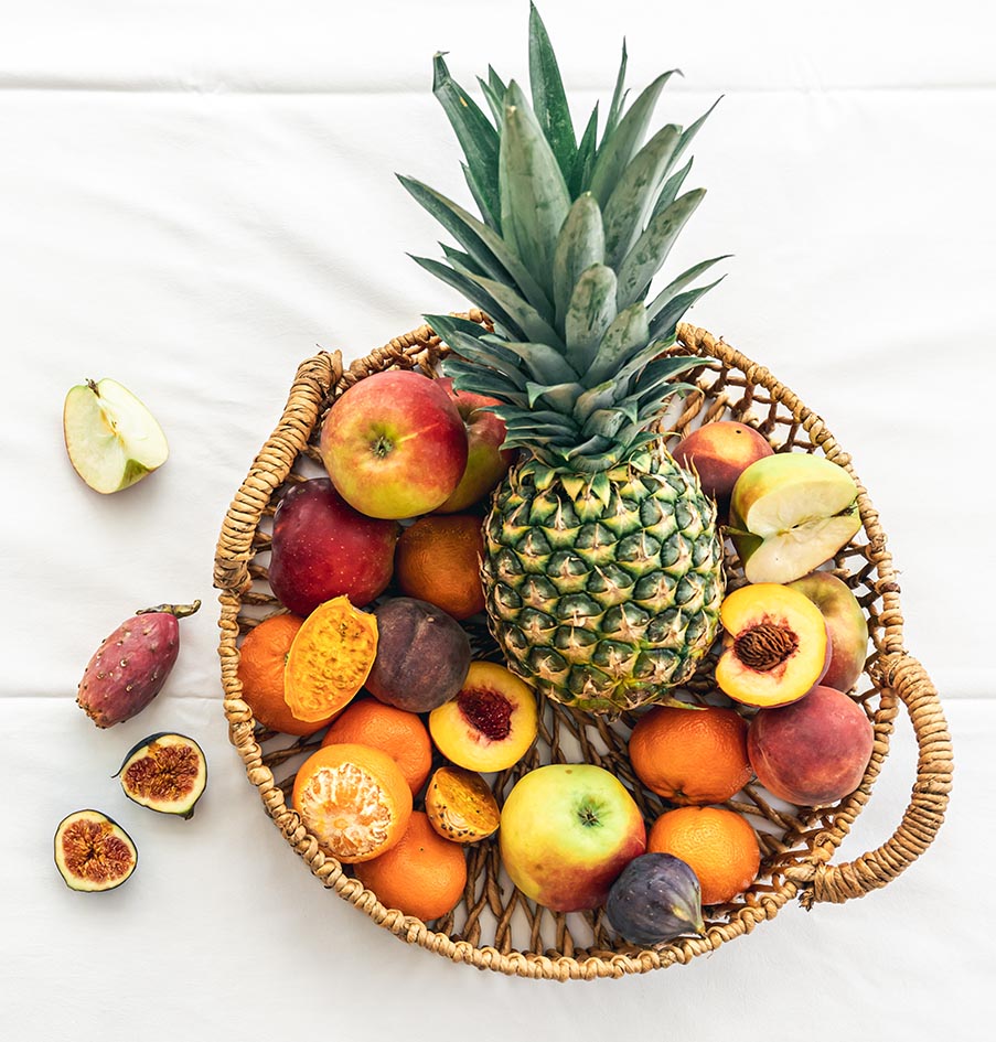 Διάφορα φρούτα καλοκαιρινά