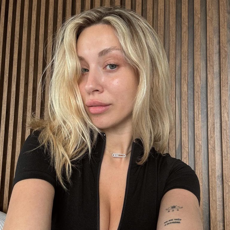 Γαρυφαλλιά Καληφώνη