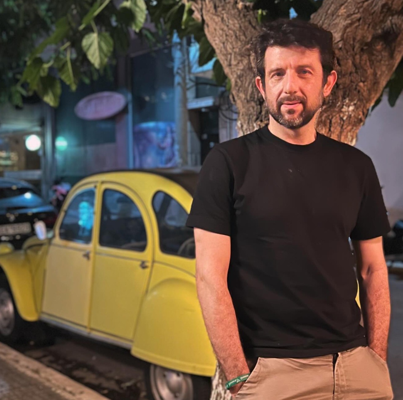 Ο Μιχάλης Οικονόμου