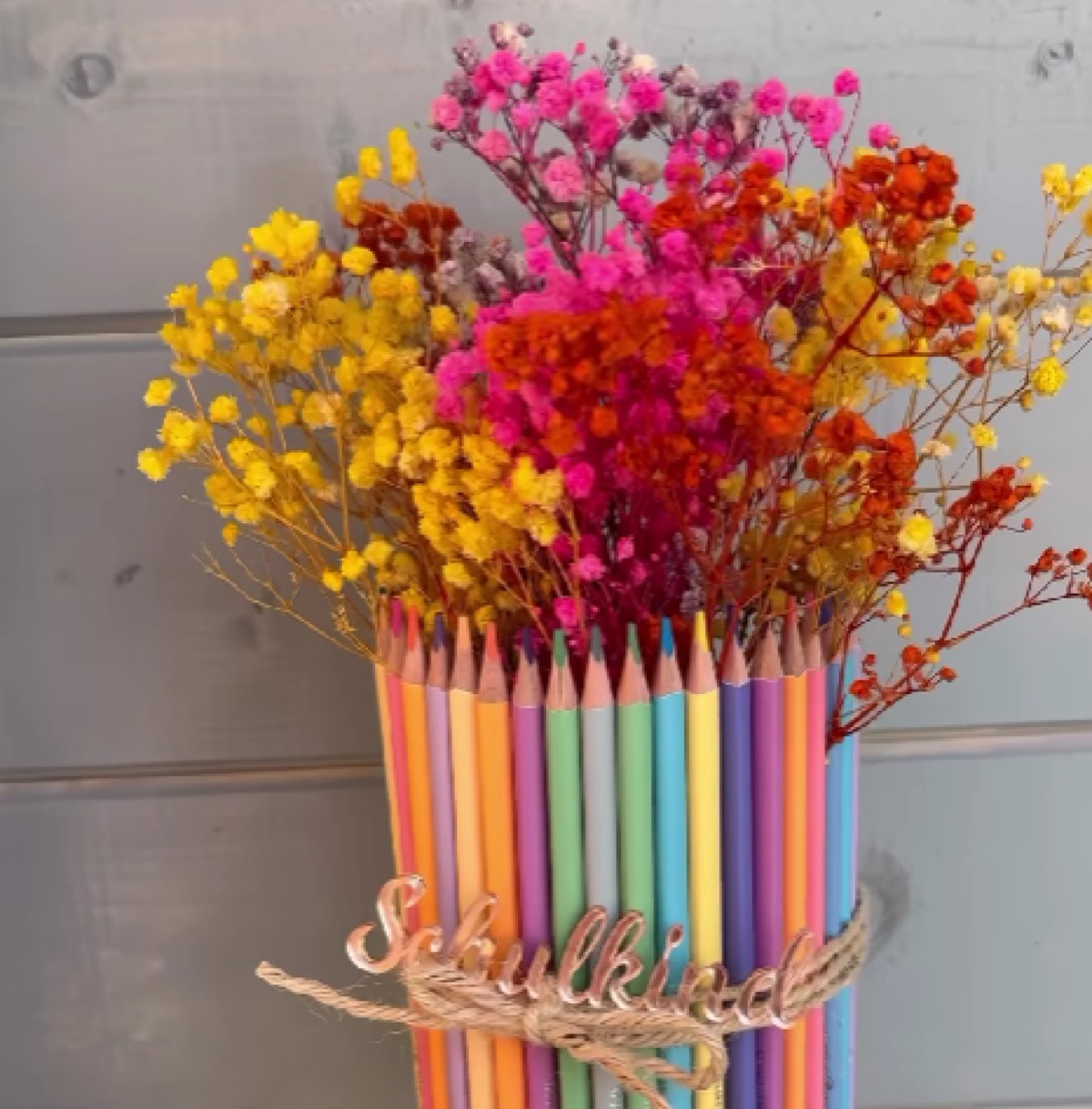 DIY βάζο με χρώμα