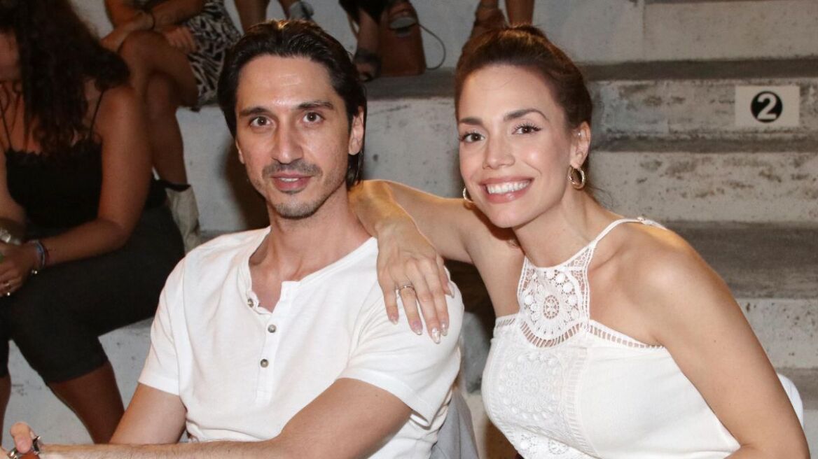 Έτος «καταιγίδα» χωρισμών το 2024: Τα 20 διάσημα ζευγάρια που έδωσαν τέλος στον γάμο τους και επιβεβαίωσαν το διαζύγιό τους 17 %CE%9Arystallia