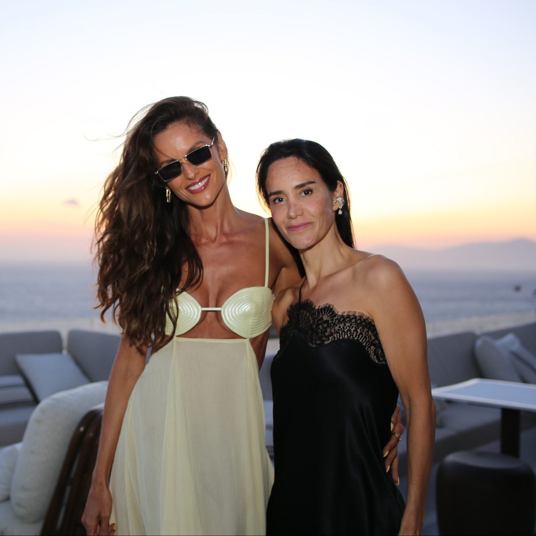 Izabel Goulart & Ana Khouri