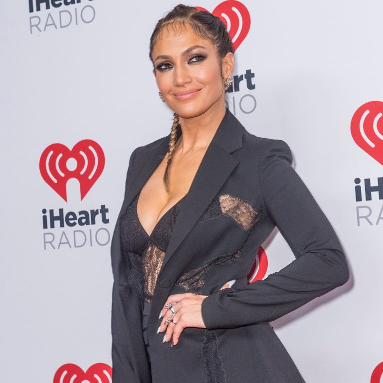 Η Jennifer Lopez παρευρίσκεται στο iHeartRadio Music Festival 2015 στο MGM Grand Garden Arena