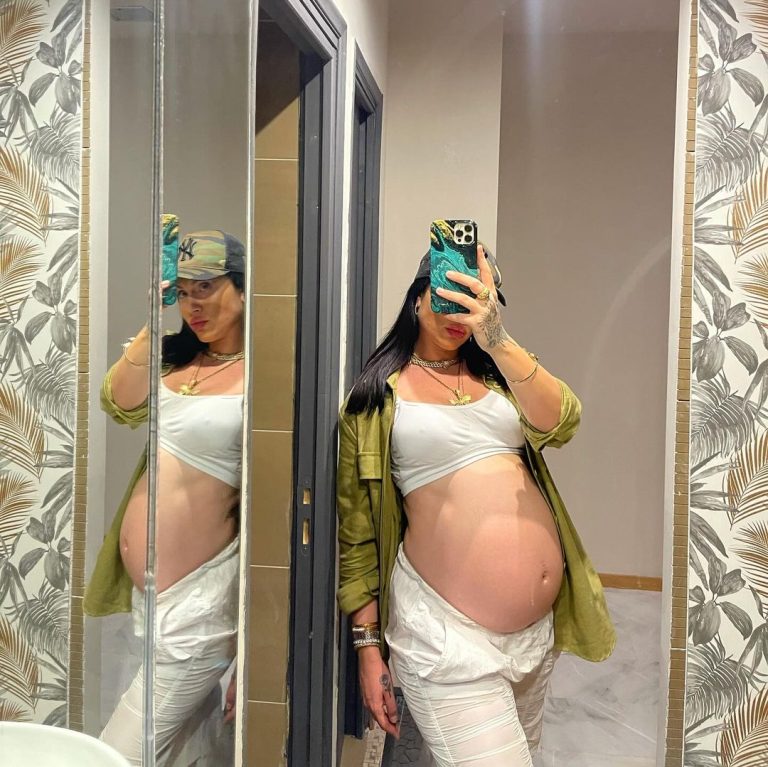 Έλενα Τσαγκρινού