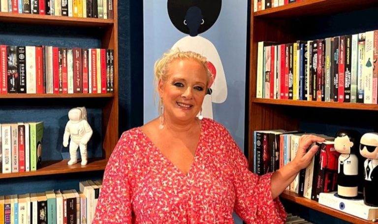 Μάρω Λεονάρδου