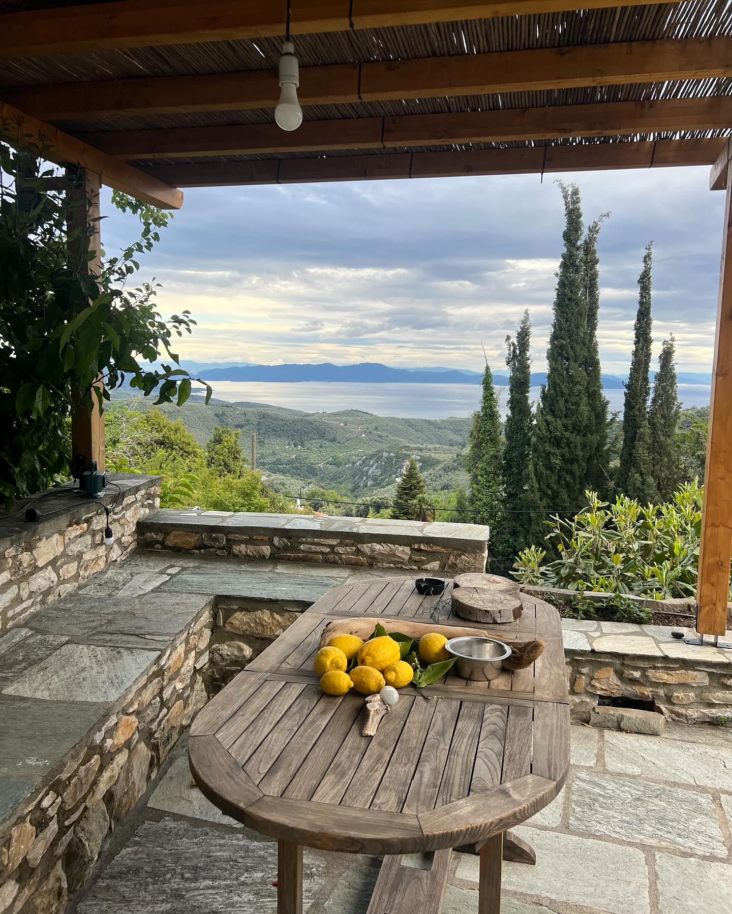 Credit: smaragda_karidi_official/ instagram