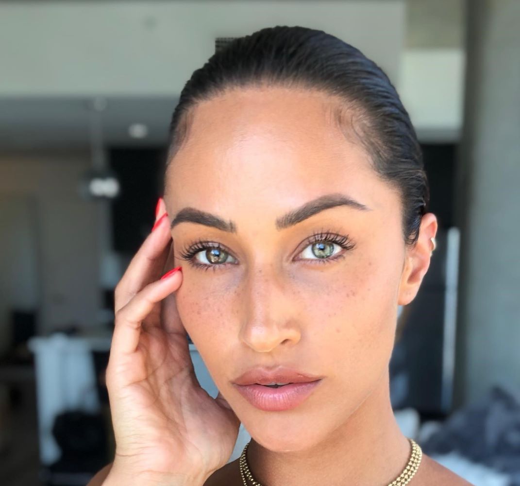 αδιάβροχη μάσκαρα