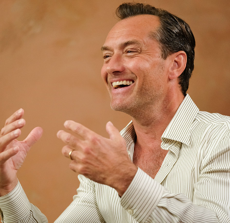 Ο Jude Law στο Variety TIFF Studio κατά τη διάρκεια του Κινηματογραφικού Φεστιβάλ στο Toronto στις 7 Σεπτεμβρίου 2024.