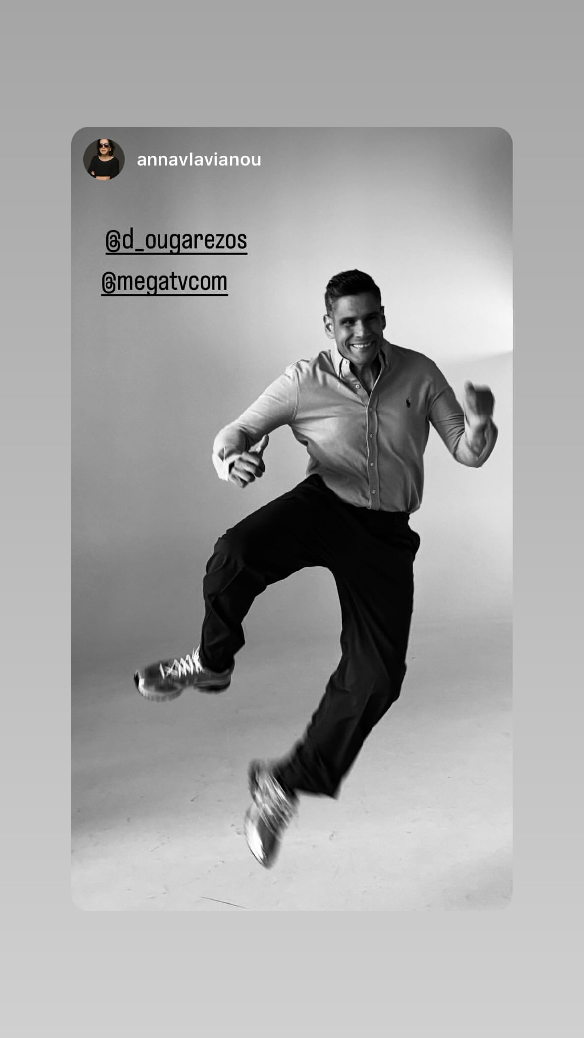 Ο Δημήτρης Ουγγαρέζος στην φωτογράφιση για το Mega