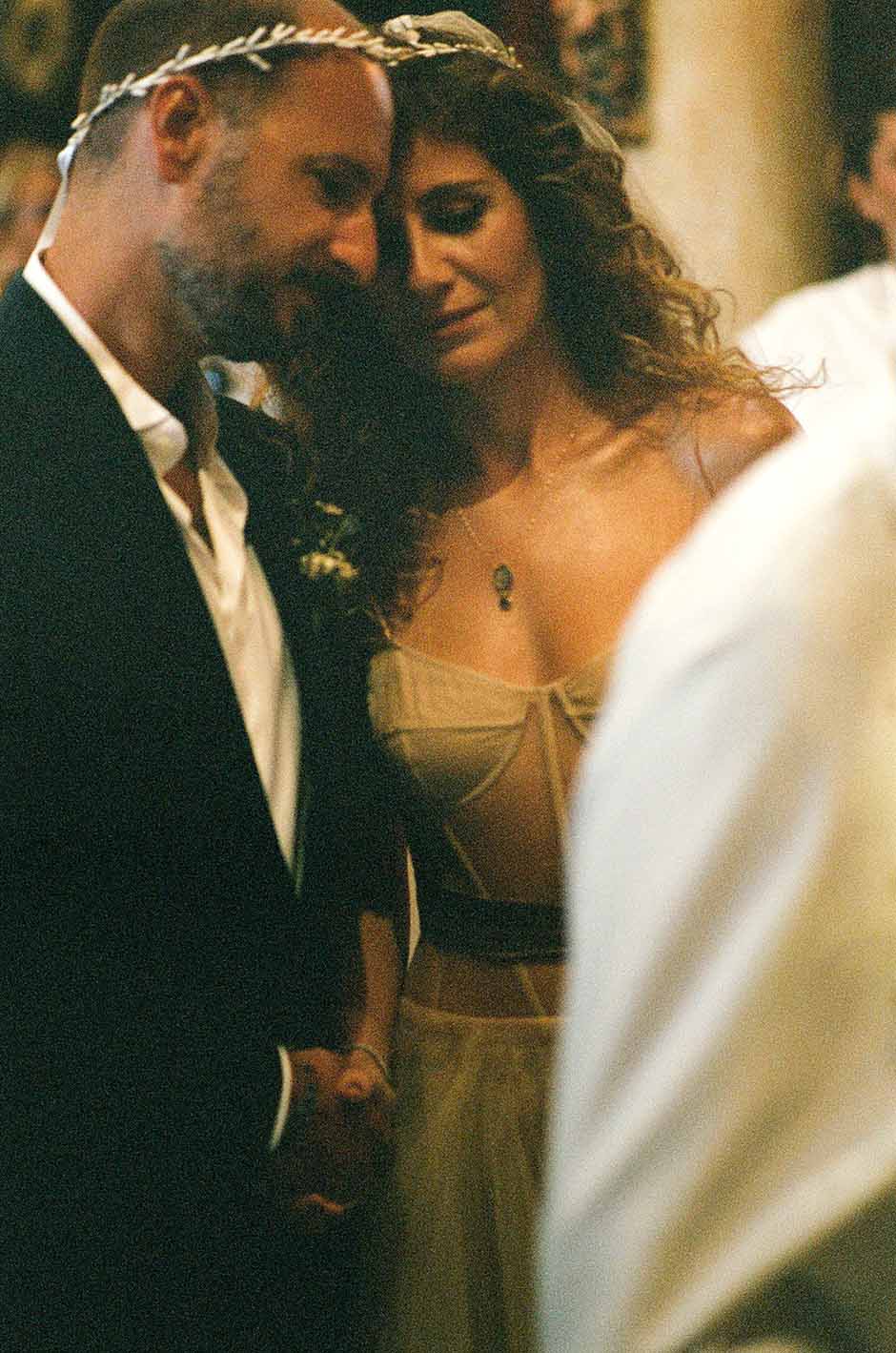 O γάμος στην Άνδρο της Άλκηστις Πουλοπούλου και του Λεωνίδα Βροντίση