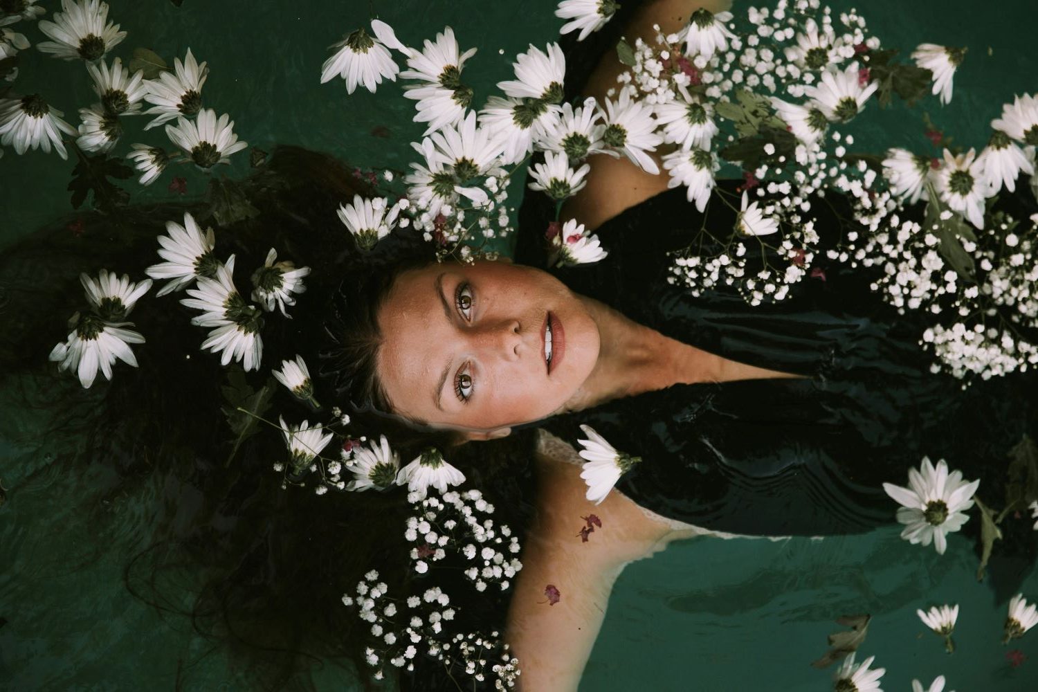 αντί του κολλαγόνου, βιταμίνης c, ρετινόλης