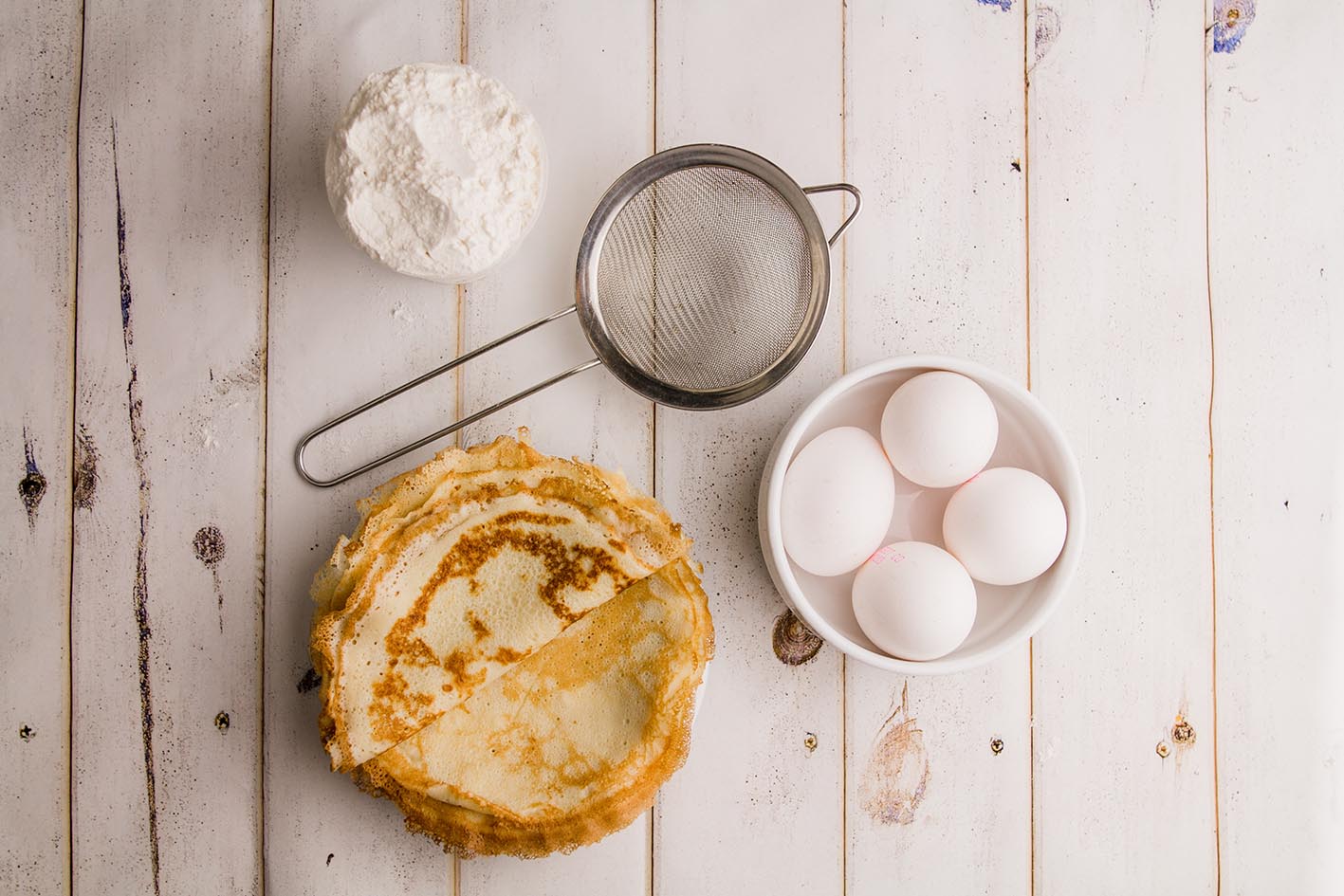 Κρέπες φτιάχνοντας