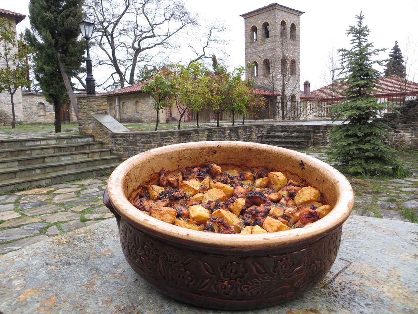 Συνταγή ημέρας-Χταποδάκι φουρνιστό με πατάτες