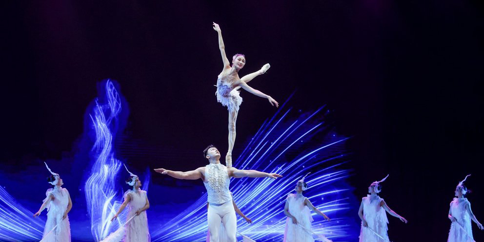 Ακροβάτες από την Κίνα