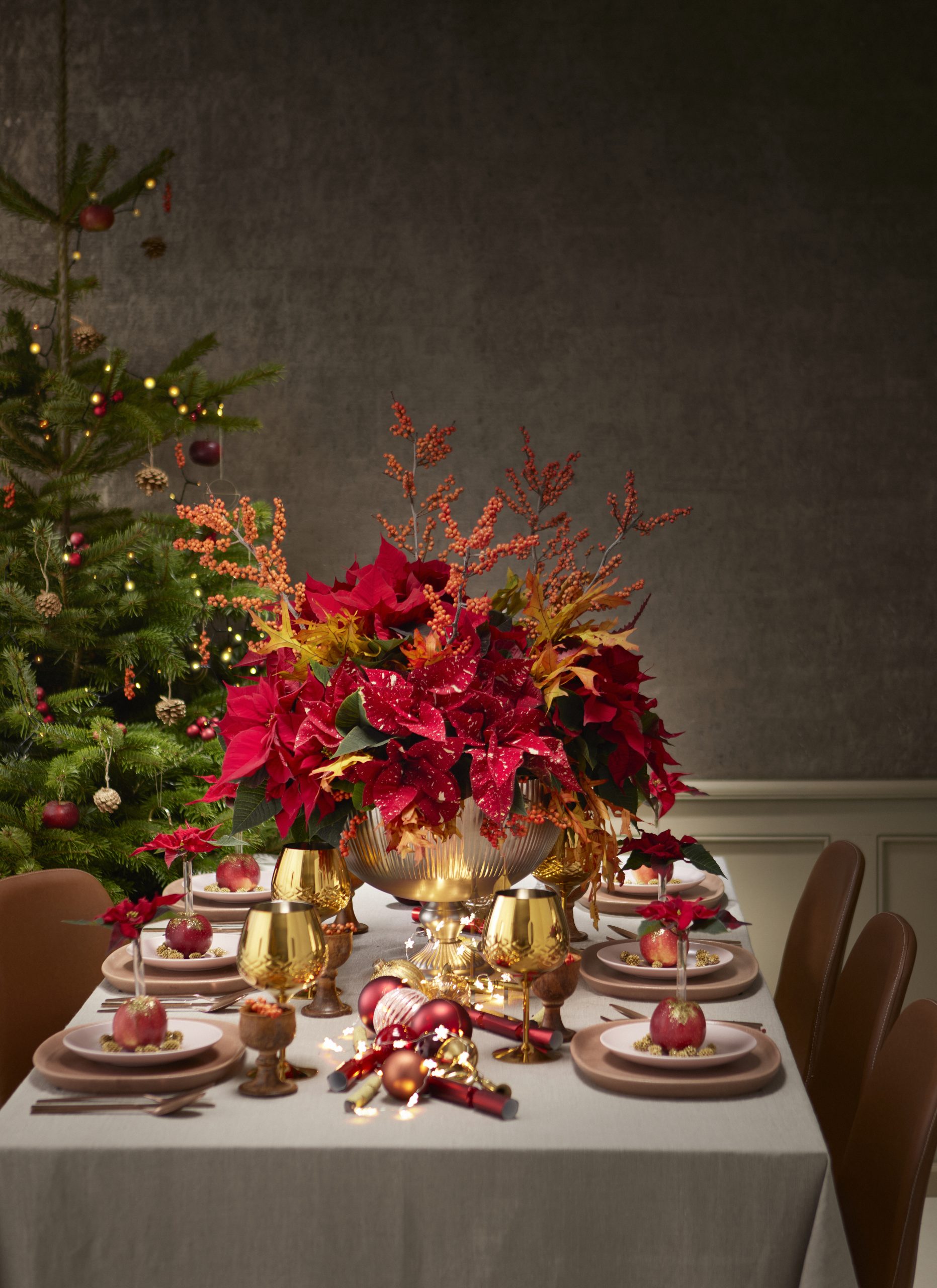 Διακόσμηση για το τραπέζι των Χριστουγέννων με αλεξανδρινά