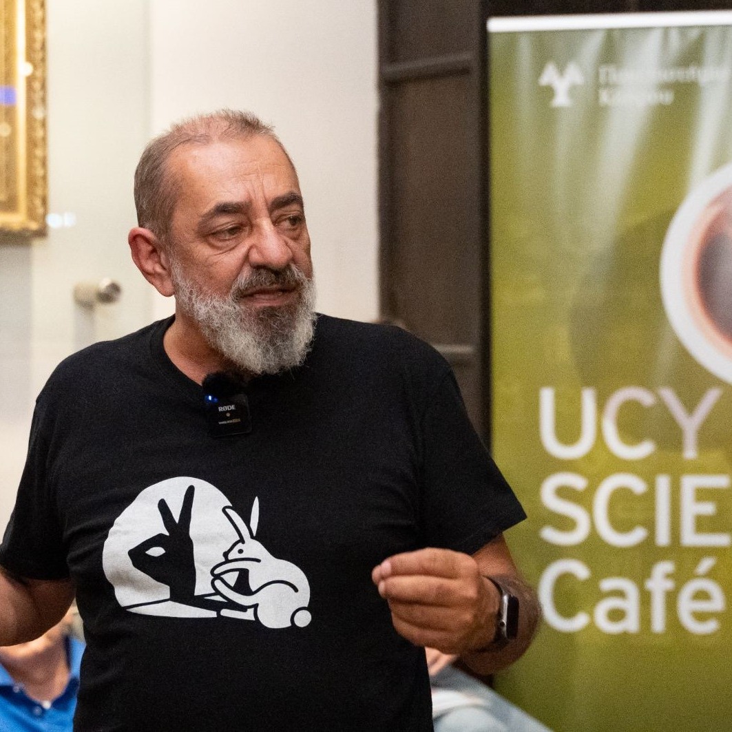 Αντώνης Καφετζόπουλος