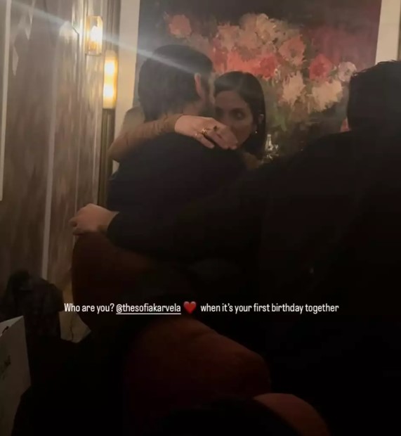 Η Σοφία Καρβέλα με νέο άνδρα στο πλευρό της