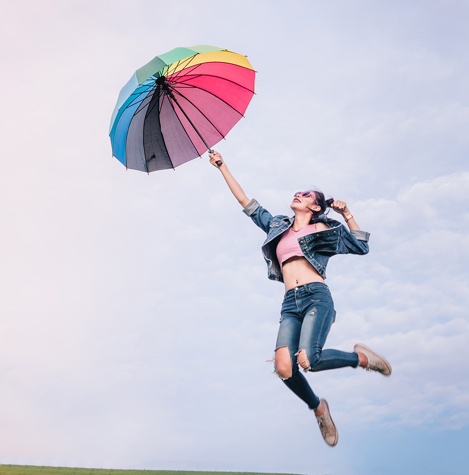 Ζωδιακές προβλέψεις. Ζώδια αέρα απεικόνιση σε σκίτσο. Γυναίκα με ομπρέλα που τη σήκωσε ο αέρας ψηλά