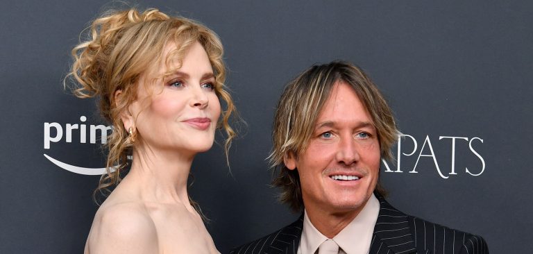 Η Nicole Kidman και ο Keith Urban ποζάρουν στο κόκκινο χαλί για τη προβολή της σειράς του Prime Video, "Expats" στο Palace Verona Cinema στο Σίδνεϊ, στις 20 Δεκεμβρίου 2023.