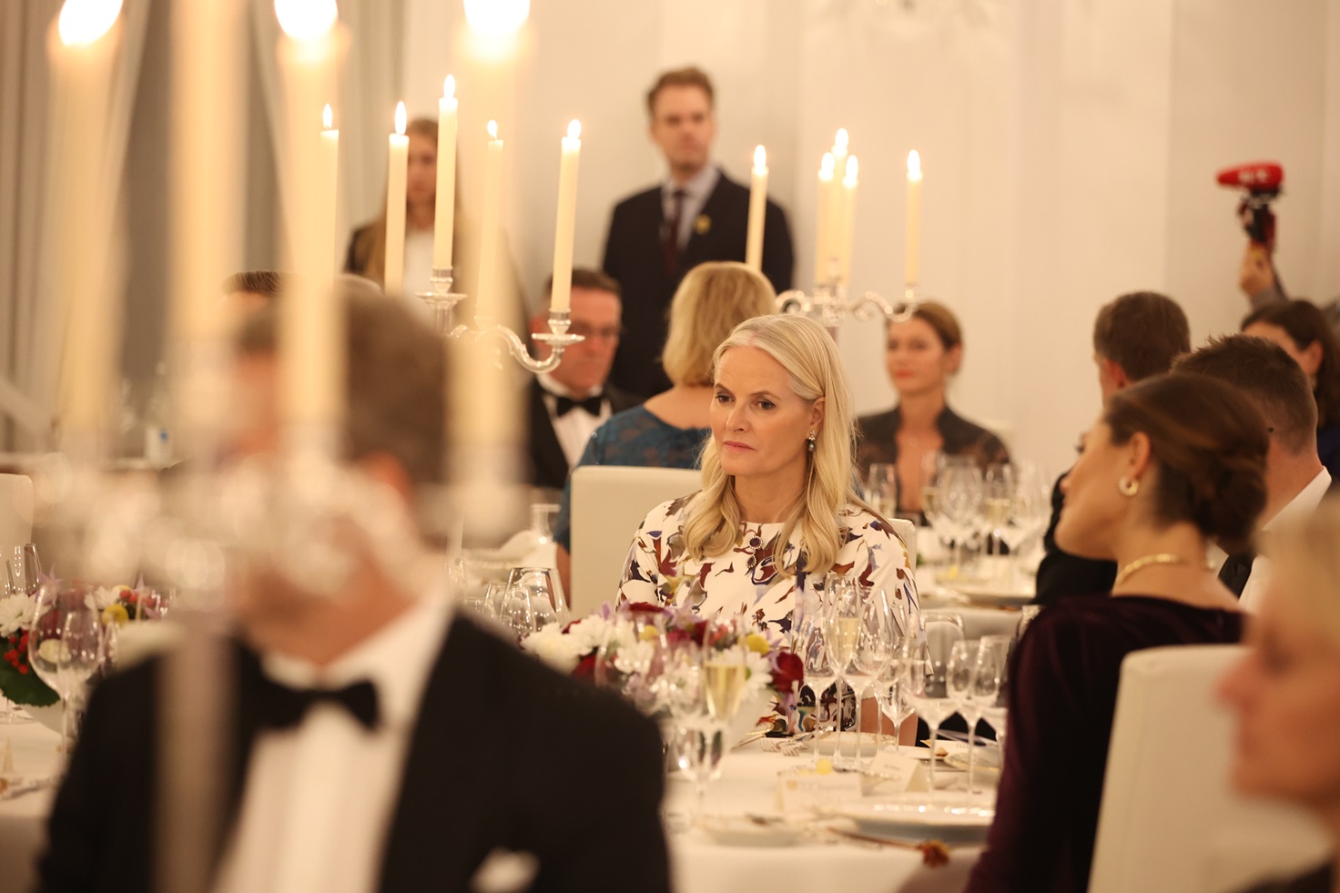 Η πριγκίπισσα Mette-Marit της παρευρίσκεται σε δείπνο που παρέθεσε ο Γερμανός πρόεδρος με την ευκαιρία της 25ης επετείου των Σκανδιναβικών Πρεσβειών στο Βερολίνο, στο παλάτι Bellevue στο Βερολίνο, 21 Οκτωβρίου 2024.