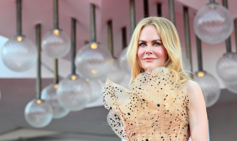 Η Nicole Kidman φτάνει για την πρεμιέρα του "Babygirl" κατά τη διάρκεια του 81ου Φεστιβάλ Κινηματογράφου της Βενετίας στις 30 Αυγούστου 2024.
