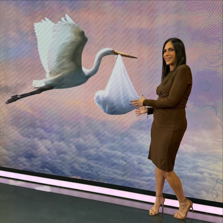 Έγκυος η Ανθή Βούλγαρη και ο πελαργός στο πλατό