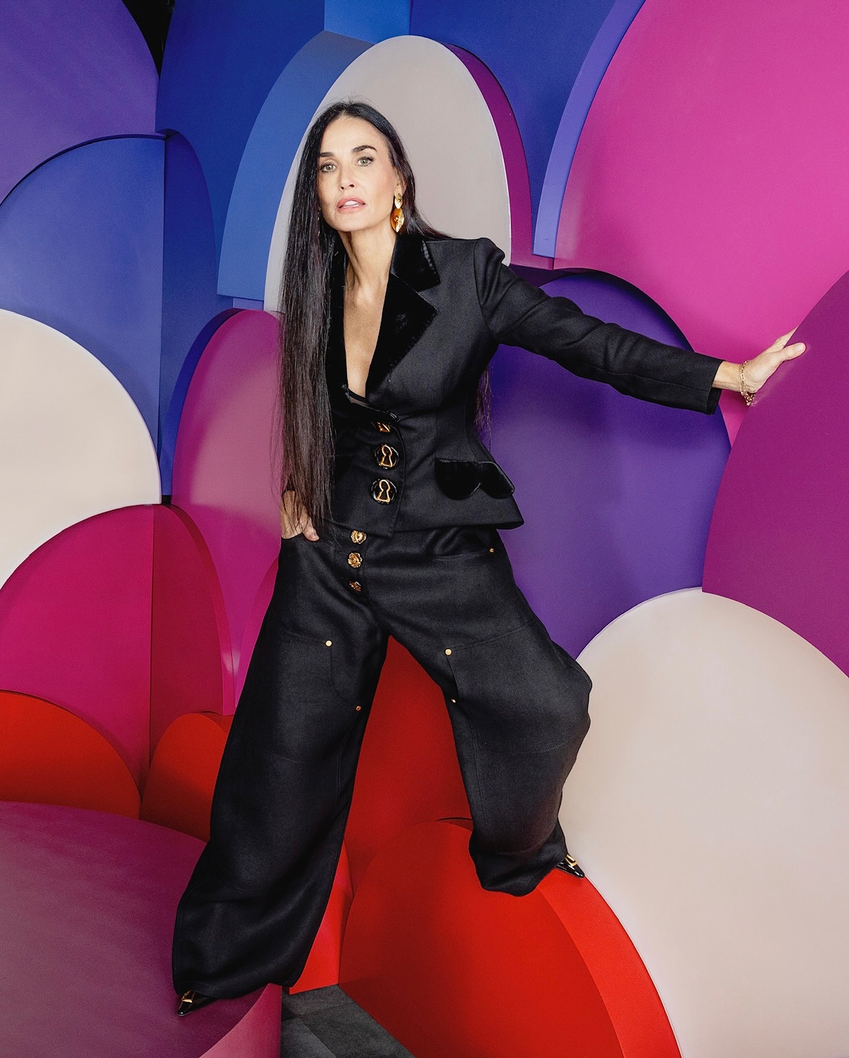 Demi Moore με κοστούμι