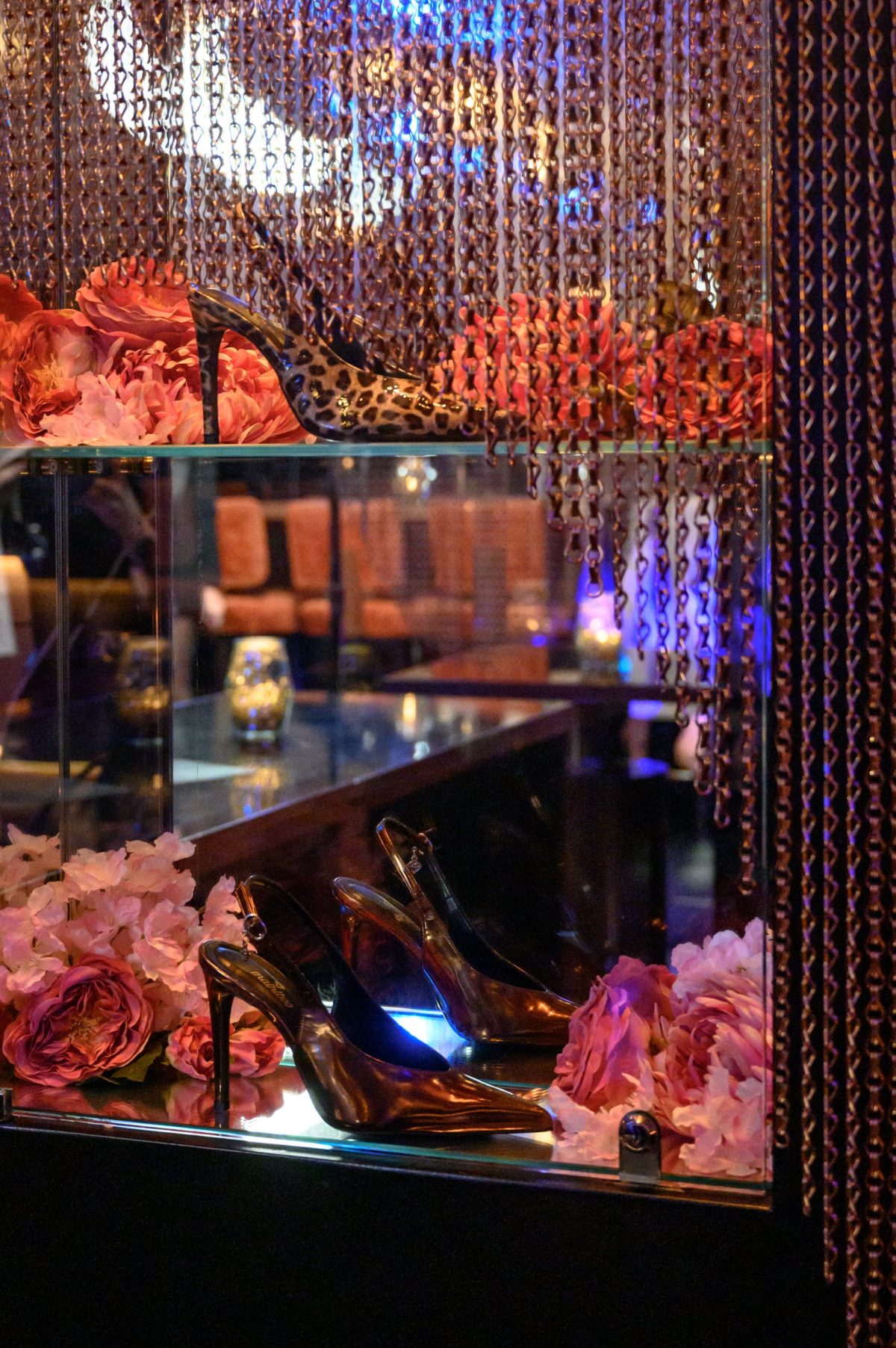 παπούτσια envie σε βιτρίνα