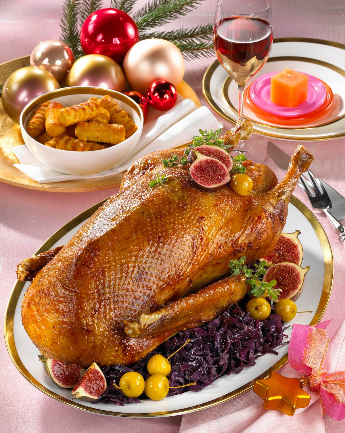 Η παραδοσιακή χήνα στη Γερμανία δεσπόζει στο χριστουγεννιάτικο τραπέζι.