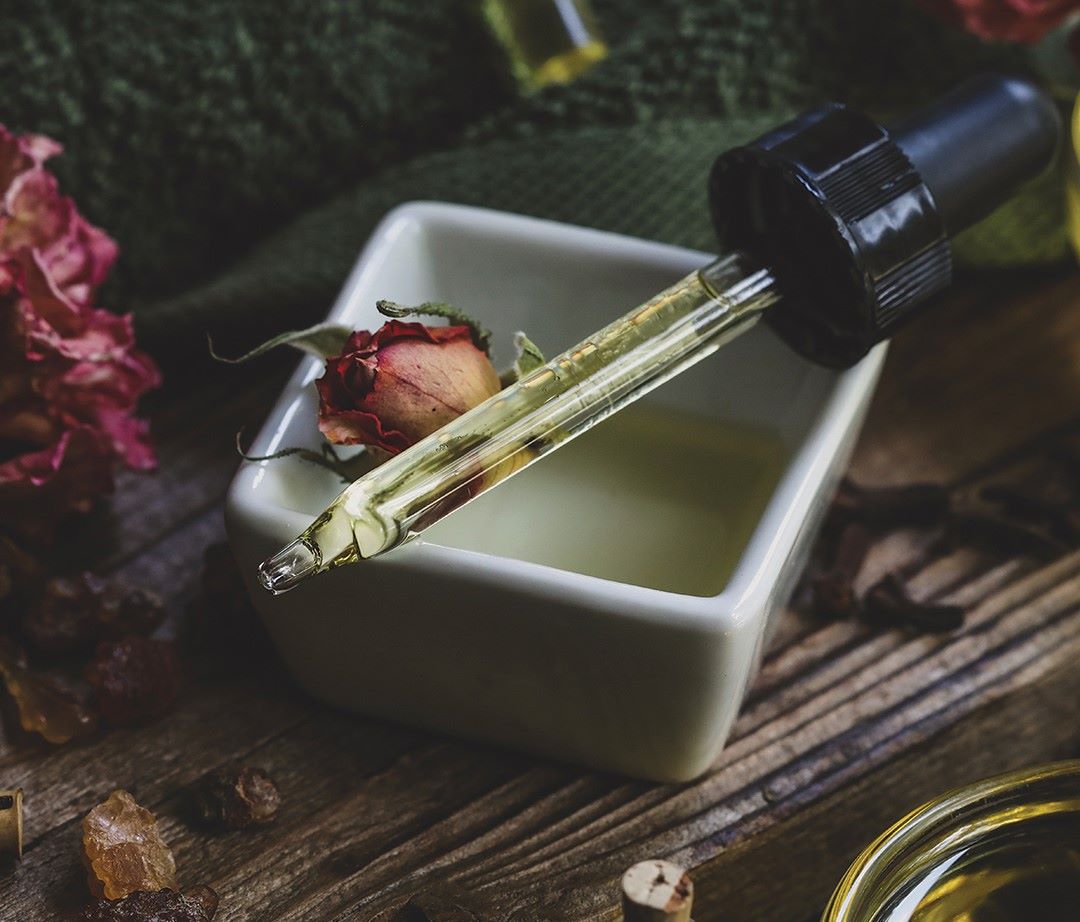 λαμπερό δέρμα με έλαια