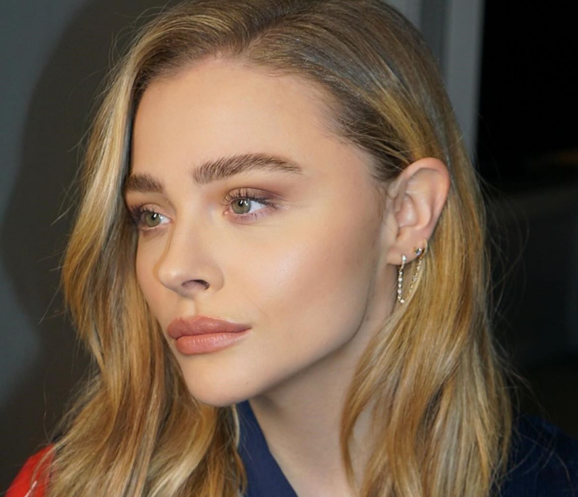 ροδαλά χείλη