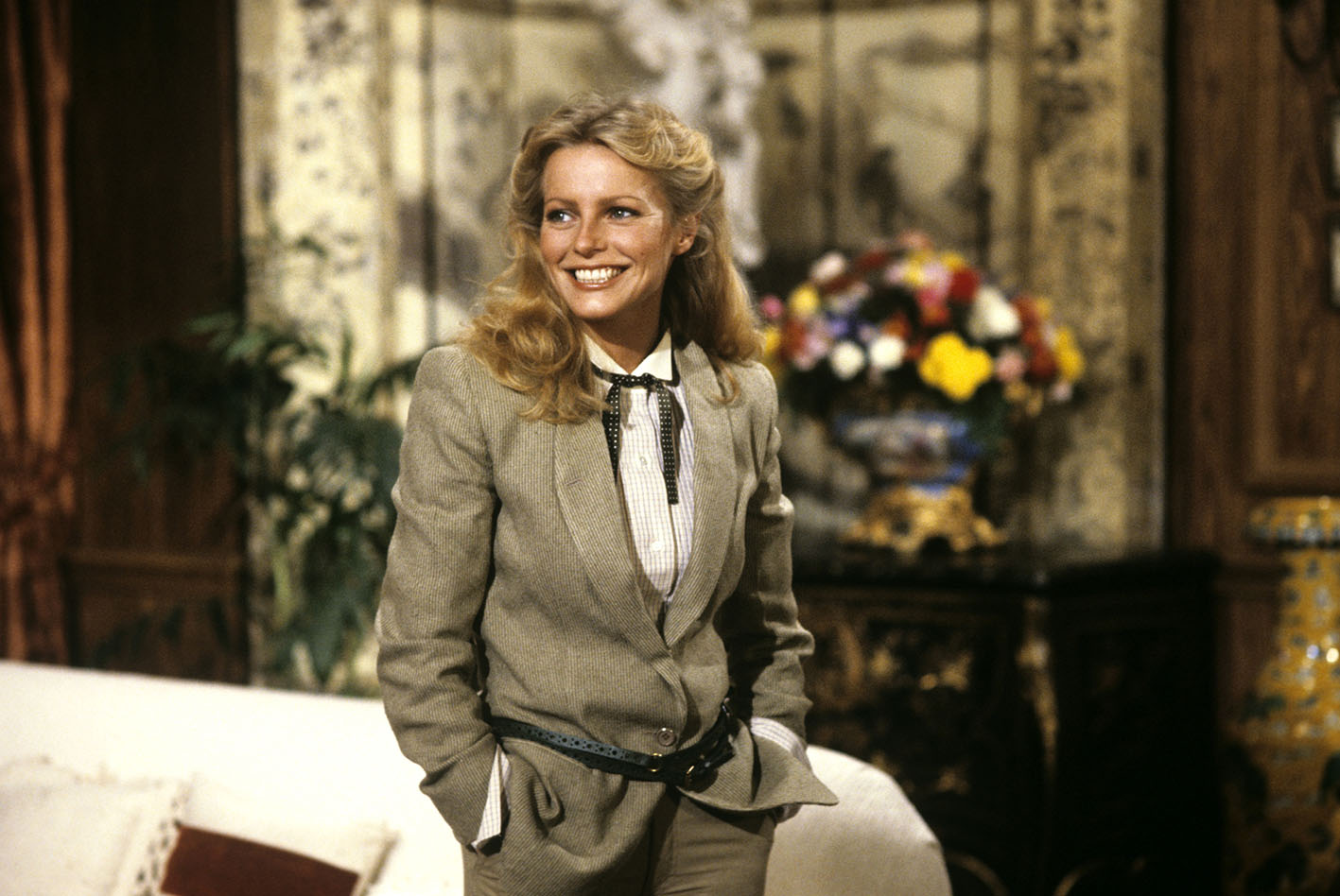 H Cheryl Ladd σε σκηνή από τη σειρά Charilie's Angels-Από το επεισόδιο "Angels in a Box", την τρίτη σεζόν στις 14 Φεβρουαρίου 1979.