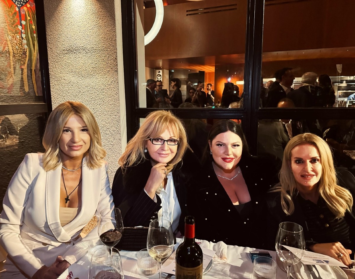 Δανάη Μπάρκα, Μαρία Μπεκατώρου, Φαίη Σκορδά και Αγγελική Νικολούλη