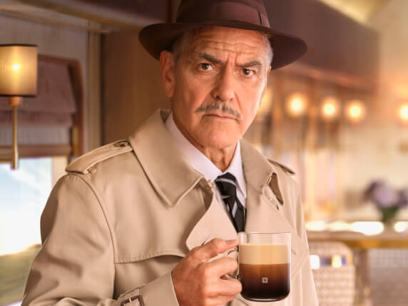 Σκηνή από το σποτ της Nespresso