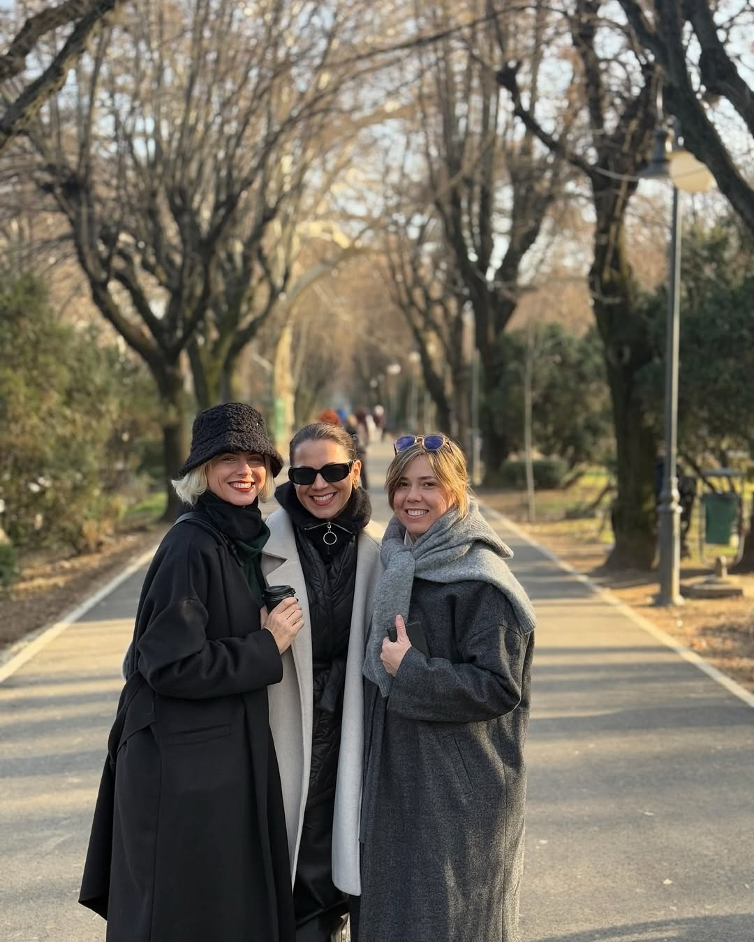 Kοντοβά αδερφές Βουκουρέστι