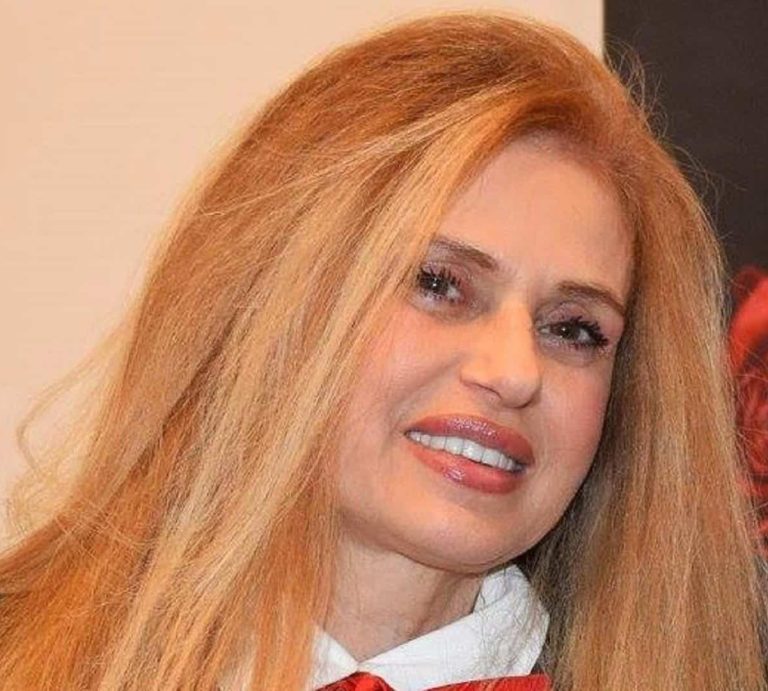 Η Ιστορικός Τέχνης Λίμπερυ Πολύζου