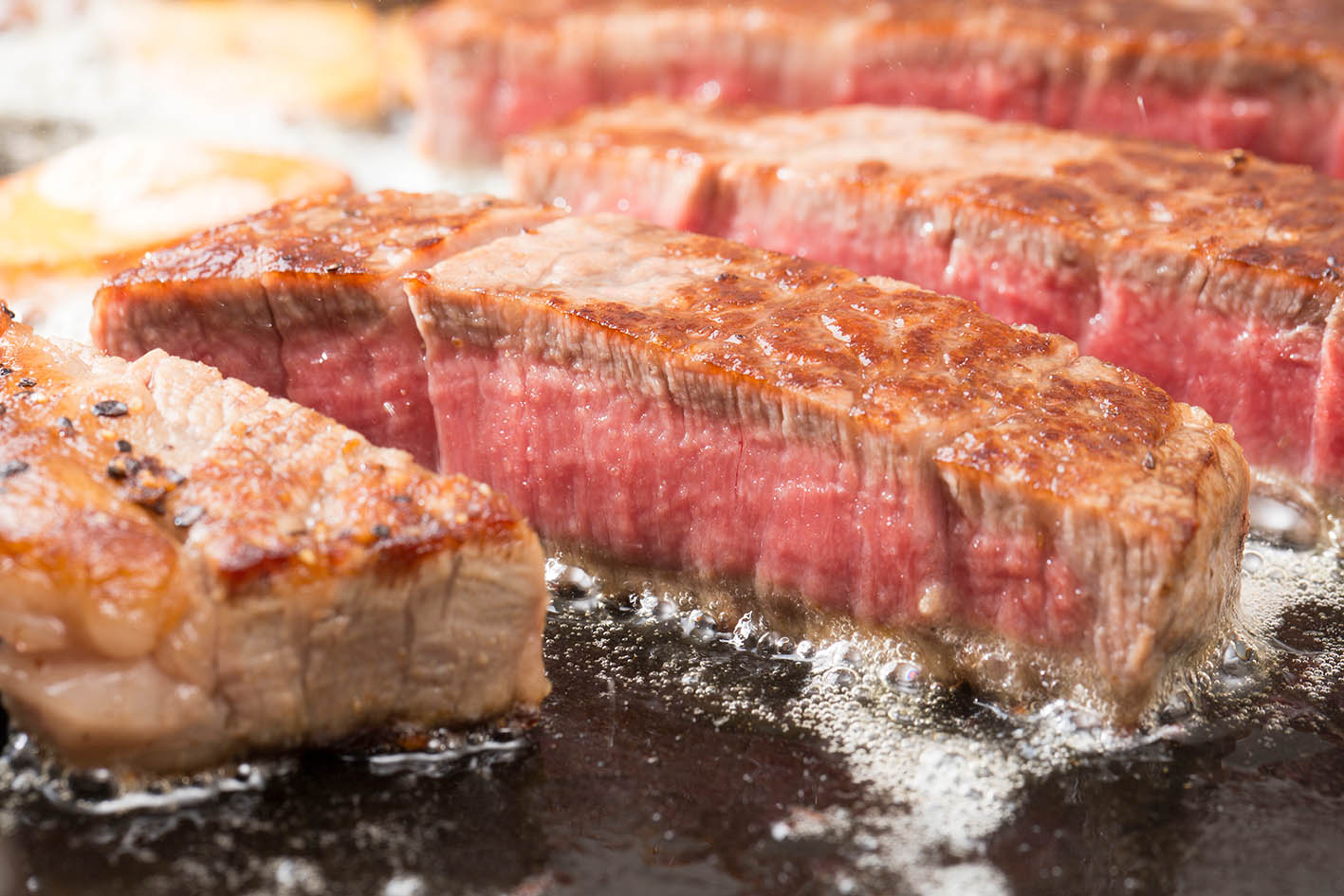 To μοσχαρίσιο φιλέτο Wagyu.