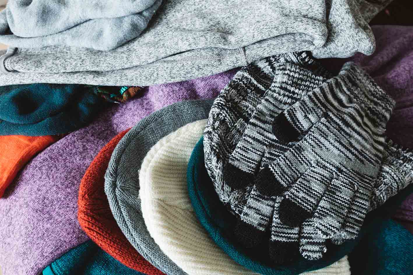 Σκουφιά, καπέλα χειμωνιάτικα και γάντια μάλλινα