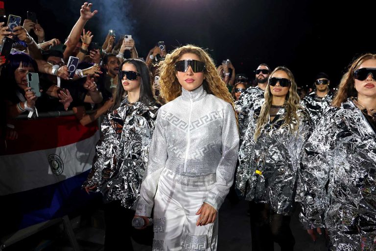 H Shakira στη σκηνή κατά τη διάρκεια της Shakira: Las Mujeres Ya No Lloran World Tour Kick Off - Rio de Janeiro στο Estadio Olímpico Nilton Santos στις 11 Φεβρουαρίου 2025 στο Ρίο ντε Τζανέιρο της Βραζιλίας.