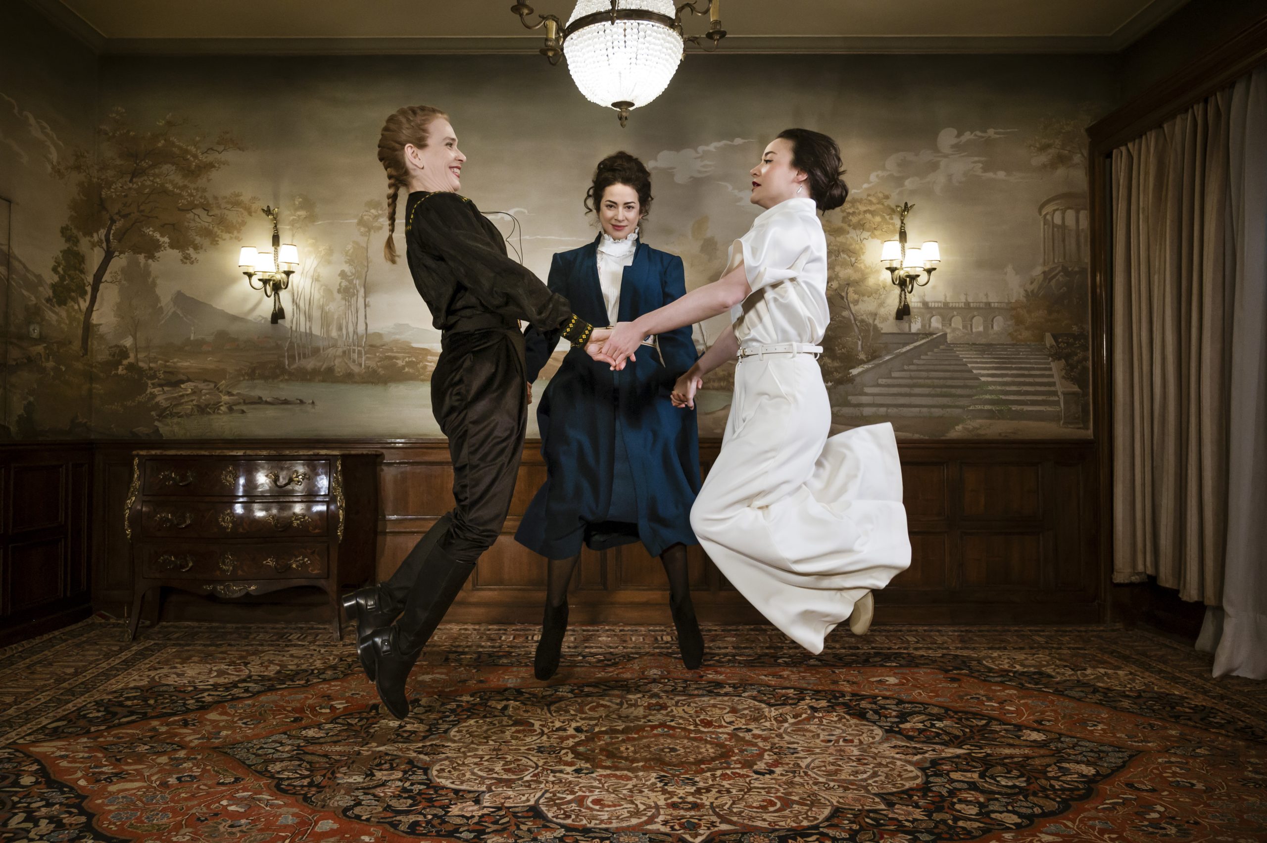 Σκηνή από τη θεατρική παράσταση