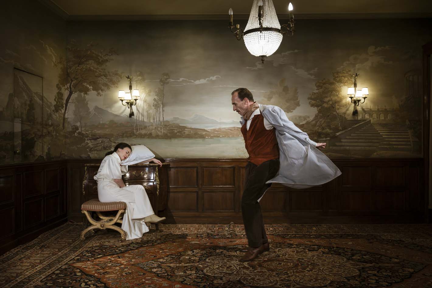 Σκηνή από τη θεατρική παράσταση