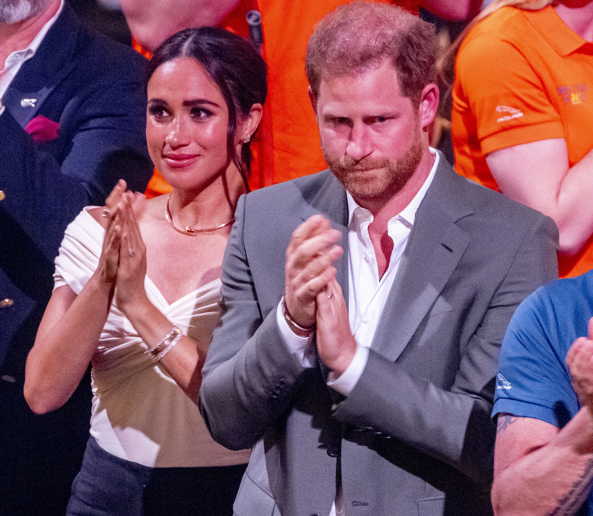 O πρίγκιπας Harry και η Meghan Markle, στην τελετή έναρξης των Αγώνων Invictus στη Χάγη, στις 16 Απριλίου 2022.