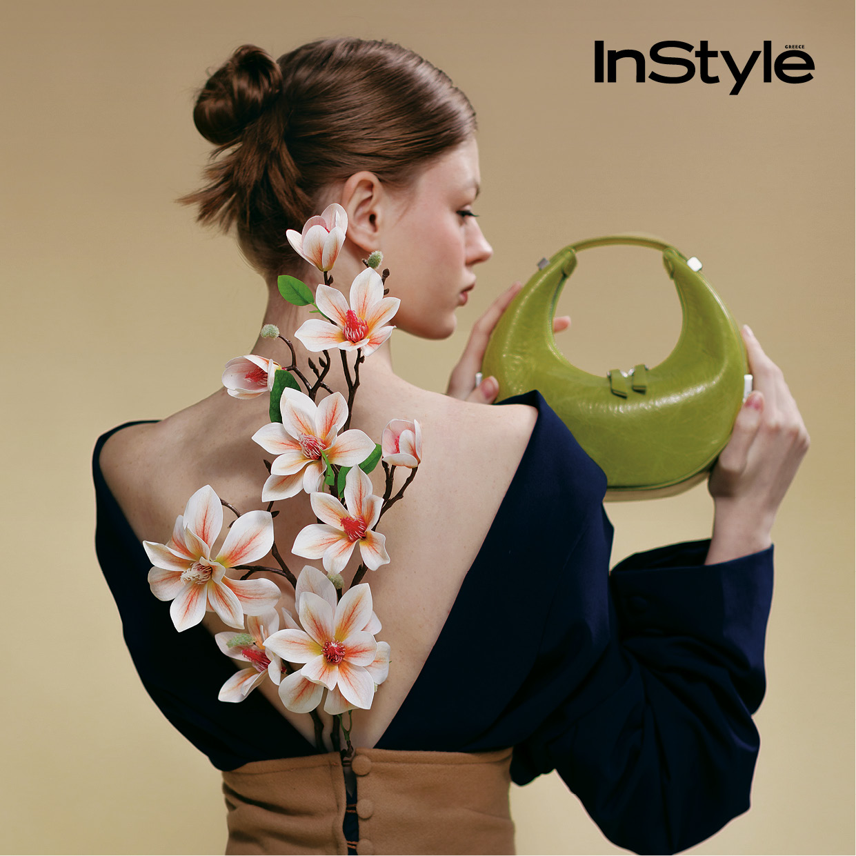 μοντέλο με ζώνη