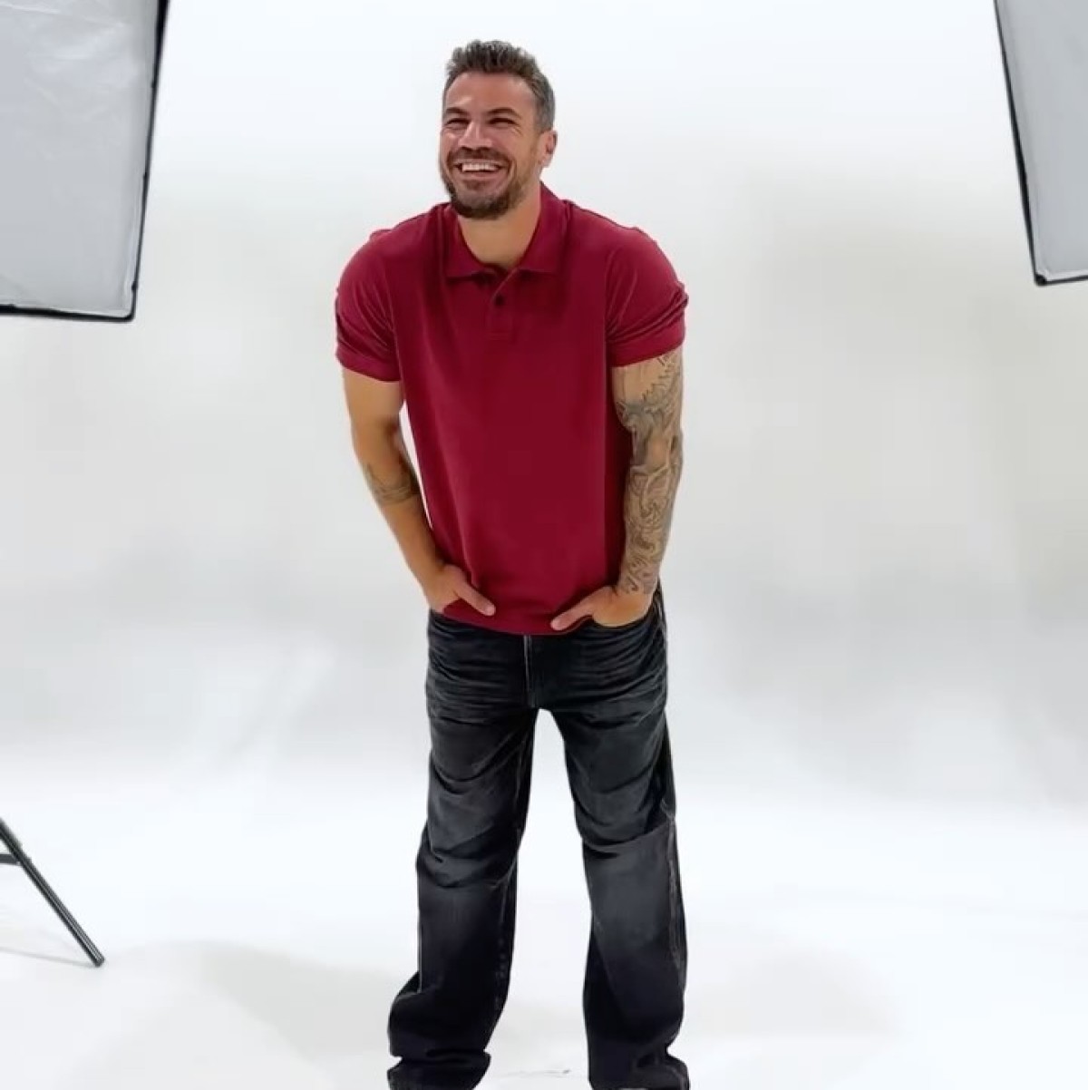 Άκης Πετρετζίκης