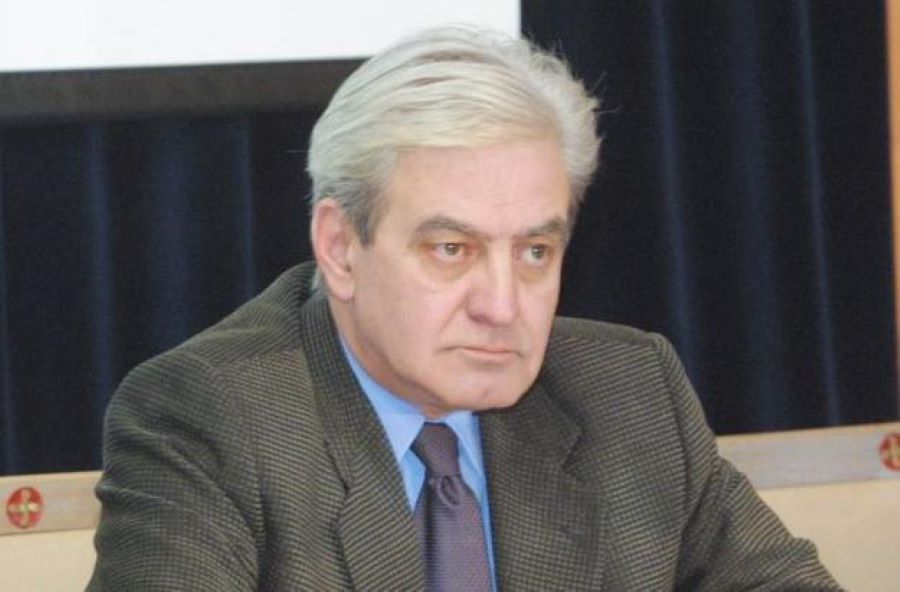 Νίκος Απέργης